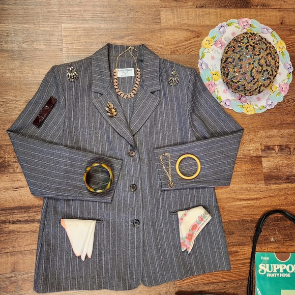 ✨️Diamond International Charm Bracelet✨️ - Picture 7 of 7